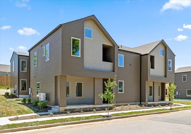 1st image of 2704 Long St #112, Chattanooga, TN 37408 | MLS# 1537555