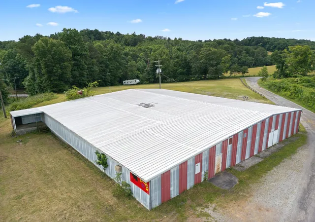 Homes for sale in Pikeville, TN | 82 Factory Ln, Pikeville, TN 37367 | MLS# 1537578