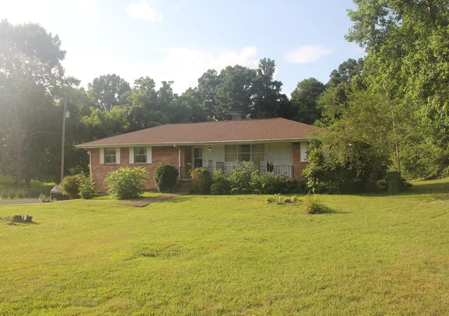 Homes for sale in Ringgold, GA | 618 Boynton Dr, Ringgold, GA 30736 | MLS# 1538219