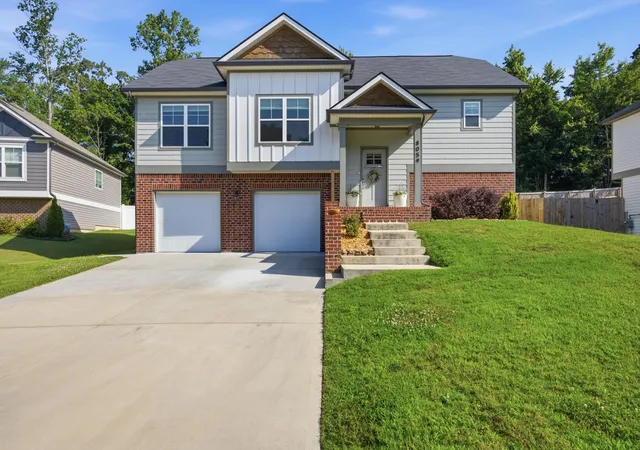 Homes for sale in Hixson, TN | 8059 Ashby Gap Wy, Hixson, TN 37343 | MLS# 1537950