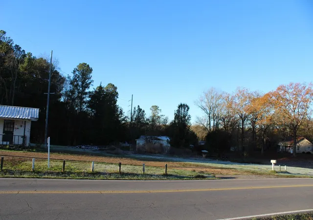 Photo 4 of Sale Pending at 138 Harris Crk Trl SW, Cleveland, TN 37311 | MLS# 1537629 | Listing updated on 2026-08-27