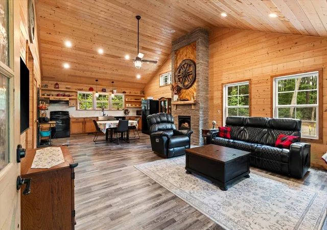 Homes for sale in Dunlap, TN | 307 Smith Mountain Rd, Dunlap, TN 37327 | MLS# 1537747