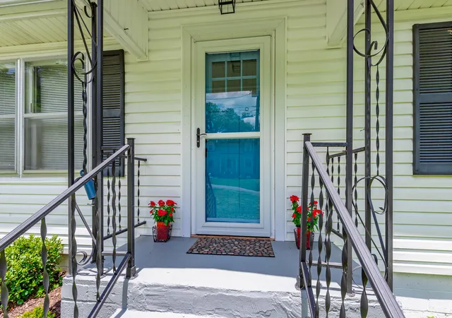 2nd image of 10061 Central Dr, Ooltewah, TN 37363 | MLS# 1537851