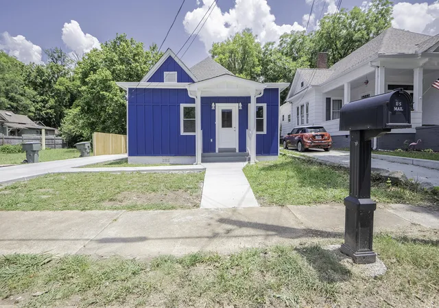 Photo 3 of Single family home for sale at 2708 N Chamberlain Ave, Chattanooga, TN 37406 | MLS# 1537673 | Listing updated on 2026-08-31
