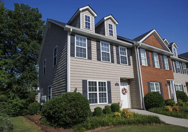 Photo 1 of Condo for sale at 1502 Bentgrass Ln #1, Dalton, GA 30721 | MLS# 1537719 | Listing updated on 2026-06-29
