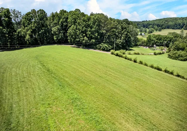 2nd image of 5053 Blue Springs Rd Se, Cleveland, TN 37311 | MLS# 1537687