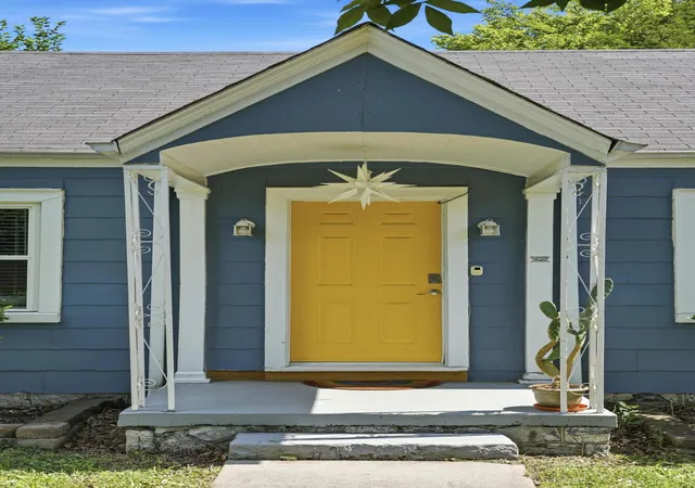 Photo 2 of Single family home for sale at 5009 Sunbeam Ave, Chattanooga, TN 37411 | MLS# 1537707 | Listing updated on 2026-08-21