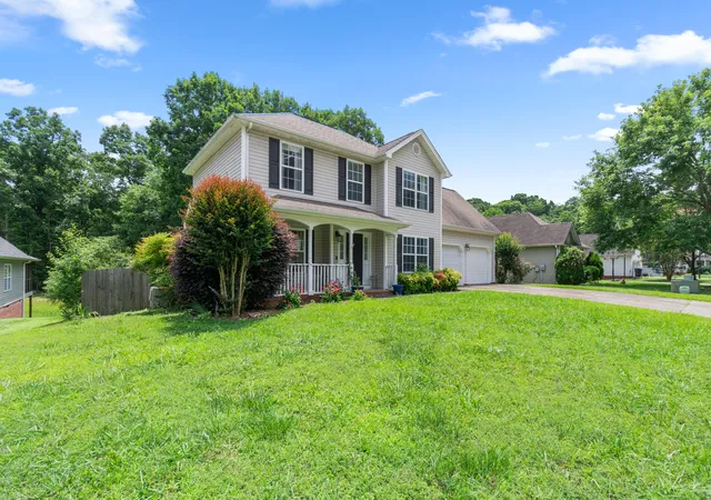 Photo 1 of Sale Pending at 5585 Sarah Dr, Ooltewah, TN 37363 | MLS# 1537723 | Listing updated on 2026-09-15