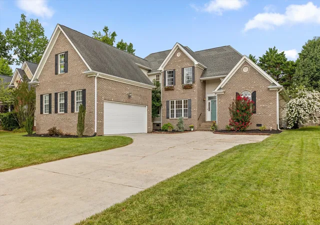 Single family home for sale at 9859 Fieldcrest Dr, Apison, TN 37302 | MLS# 1538673