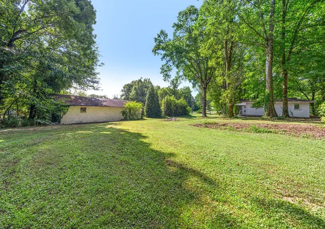 Homes for sale in Dalton, GA | 1949 Sosebee Dr Ne, Dalton, GA 30721 | MLS# 1537824