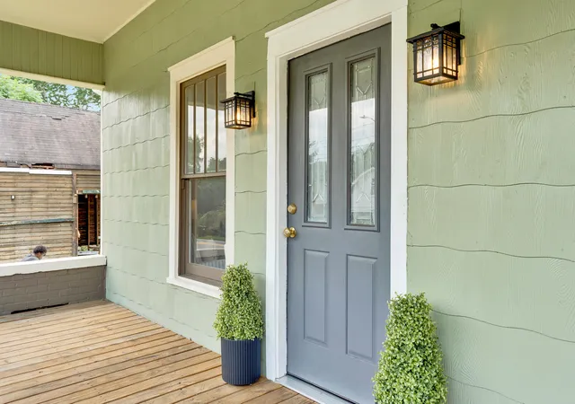 Photo 3 of Single family home for sale at 5505 Saint Elmo Ave, Chattanooga, TN 37409 | MLS# 1537808 | Listing updated on 2026-08-23
