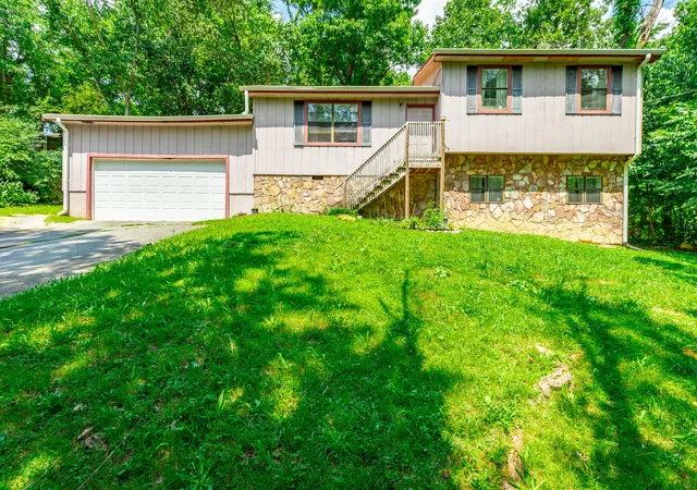 Photo 1 of Sale Pending at 1315 Coffelt Rd, Hixson, TN 37343 | MLS# 1537756 | Listing updated on 2026-07-22