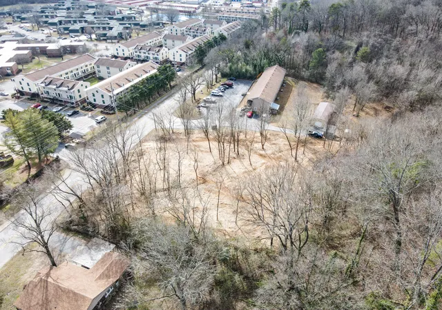 Photo 4 of Land for sale at 925 Mountain Crk Rd, Chattanooga, TN 37405 | MLS# 1537779 | Listing updated on 2026-06-30