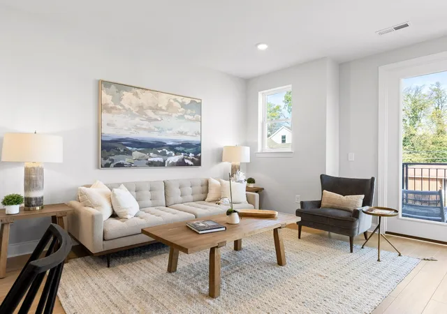 Homes for sale in Chattanooga, TN | 775 Bespoke Wy #10, Chattanooga, TN 37403 | MLS# 1537850