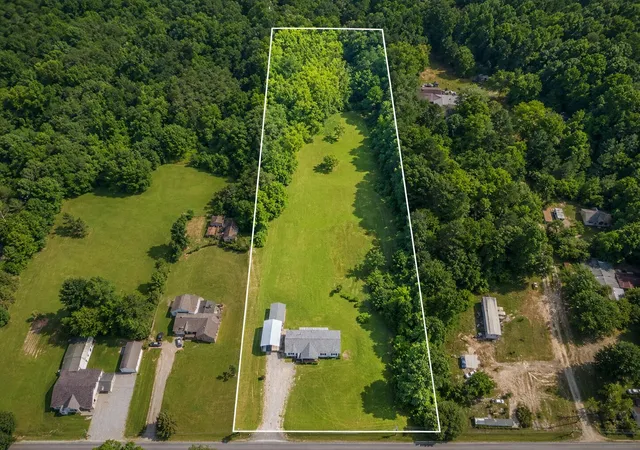 Homes for sale in Chickamauga, GA | 520 Hurtt Rd, Chickamauga, GA 30707 | MLS# 1537925
