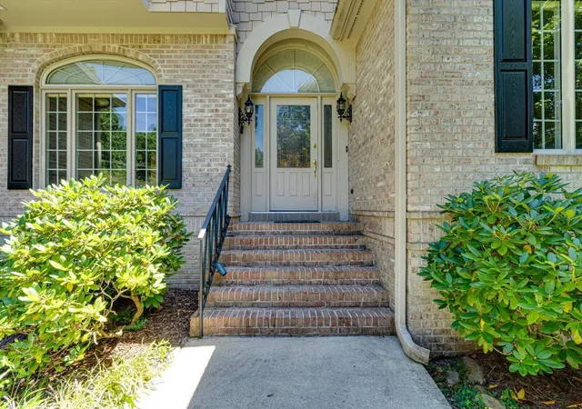 Photo 3 of Sale Pending at 2910 Blue Teal Ln, Signal Mountain, TN 37377 | MLS# 1539997 | Listing updated on 2026-09-07