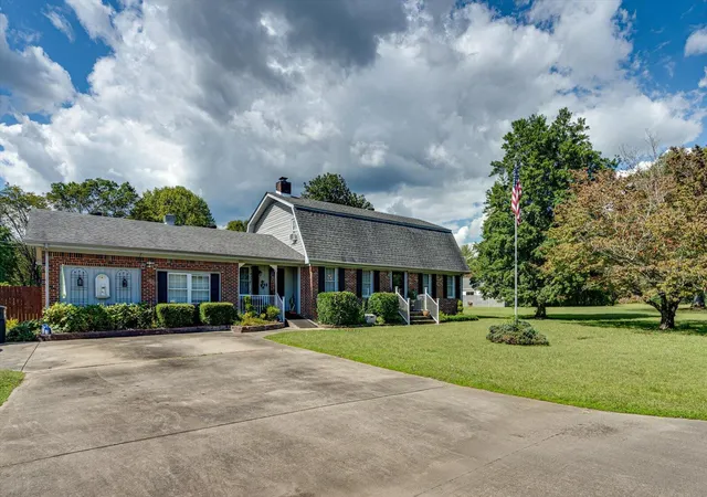 Homes for sale in Jasper, TN | 1103 Hudson Ave, Jasper, TN 37347 | MLS# 1537827