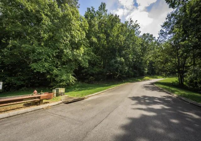 22nd image of 1754 Oakbrook Trl, Ooltewah, TN 37363 | MLS# 1537898