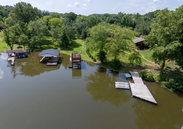 2nd image of 190 Sundown Shores Ln, Decatur, TN 37322 | MLS# 1537871