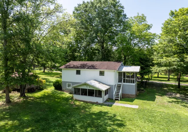 3rd image of 190 Sundown Shores Ln, Decatur, TN 37322 | MLS# 1537871