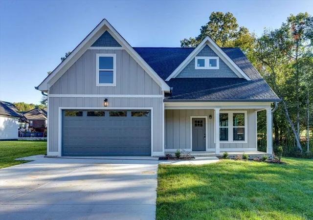 Photo 1 of Single family home for sale at 5105 Ella Ln Nw, Cleveland, TN 37312 | MLS# 1537887 | Listing updated on 2026-09-17