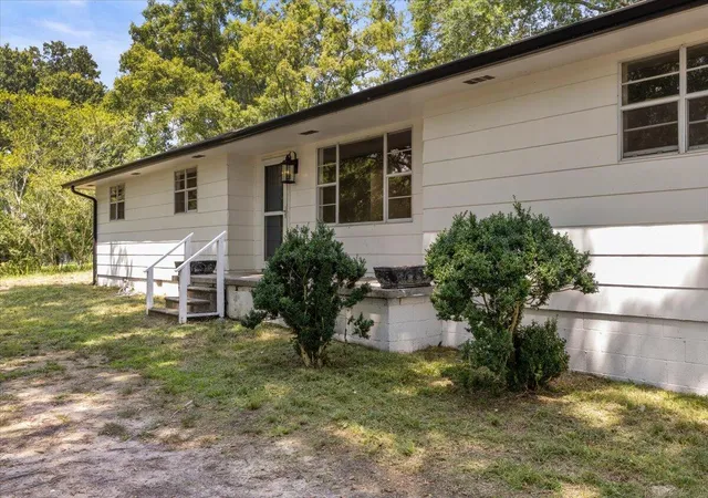 Homes for sale in La Fayette, GA | 2657 Corinth Rd, La Fayette, GA 30728 | MLS# 1537956