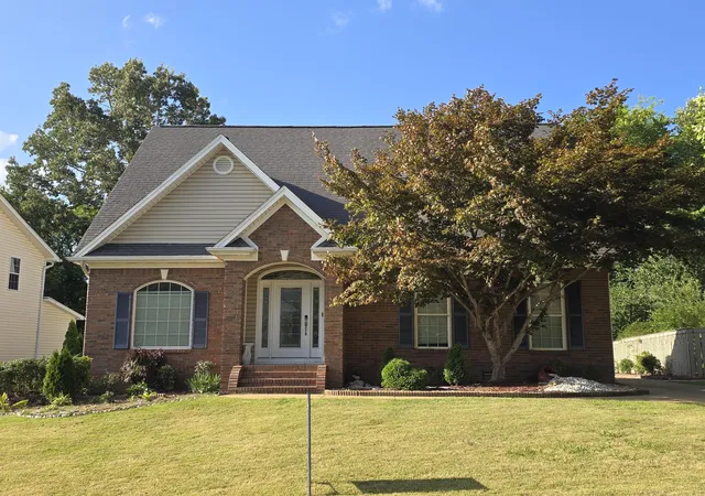 Photo 1 of Single family home for sale at 6033 Heritage Ridge Dr, Hixson, TN 37343 | MLS# 1538025 | Listing updated on 2026-08-05