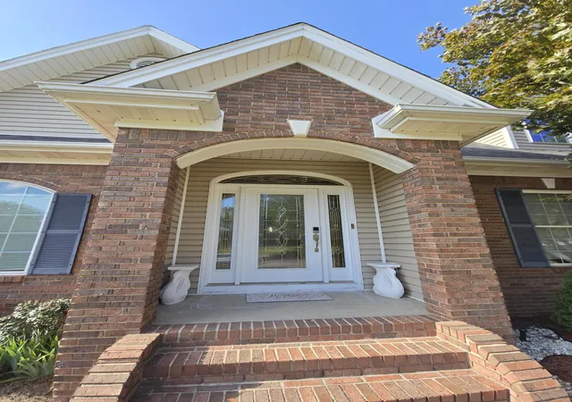 Photo 2 of Single family home for sale at 6033 Heritage Ridge Dr, Hixson, TN 37343 | MLS# 1538025 | Listing updated on 2026-08-05