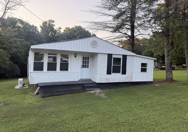 Homes for sale in Bridgeport, AL | 901 Jacobs Ave, Bridgeport, AL 35740 | MLS# 1537943