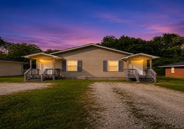 Homes for sale in Chattanooga, TN | 1754 Ocoee St, Chattanooga, TN 37406 | MLS# 1538029