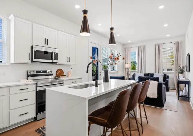 Homes for sale in Chattanooga, TN | 1776 S Watkins St #203, Chattanooga, TN 37404 | MLS# 1537990