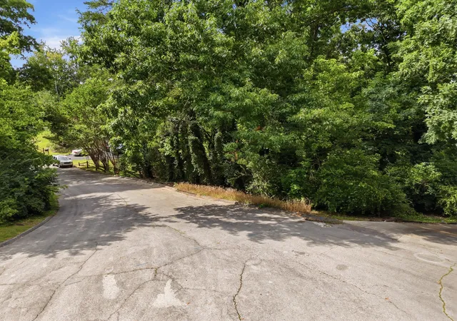 3rd image of 0 Mountain Wood Ln, Hixson, TN 37343 | MLS# 1538257