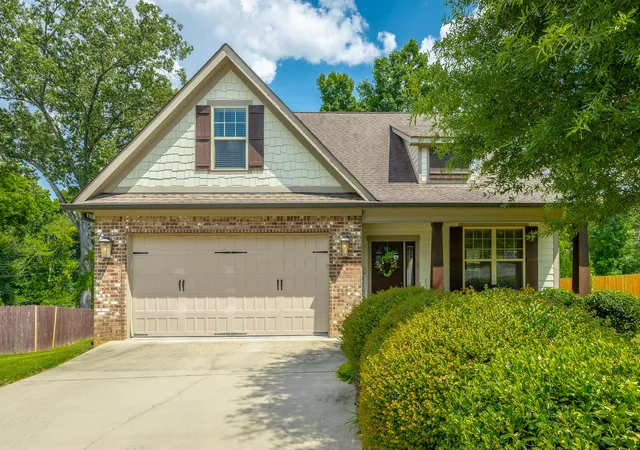 Photo 1 of Single family home for sale at 7317 Huntley Ln, Chattanooga, TN 37421 | MLS# 1538112 | Listing updated on 2026-09-22