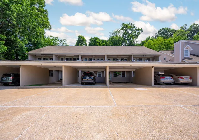 Homes for sale in Chattanooga, TN | 643 W View Rd, Chattanooga, TN 37415 | MLS# 1538080