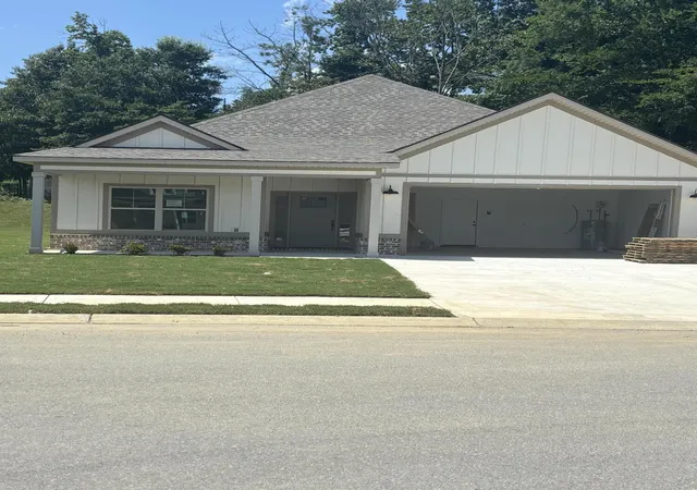Homes for sale in Ringgold, GA | 243 Willow Grove Ct, Ringgold, GA 30736 | MLS# 1538466