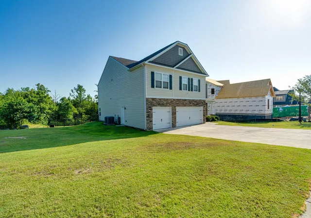 Homes for sale in Fort Oglethorpe, GA | 646 Lakeshore Dr, Fort Oglethorpe, GA 30742 | MLS# 1538161