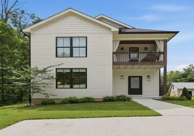 Photo 2 of Single family home for sale at 160 Dower Rd, Chattanooga, TN 37419 | MLS# 1538212 | Listing updated on 2026-07-24