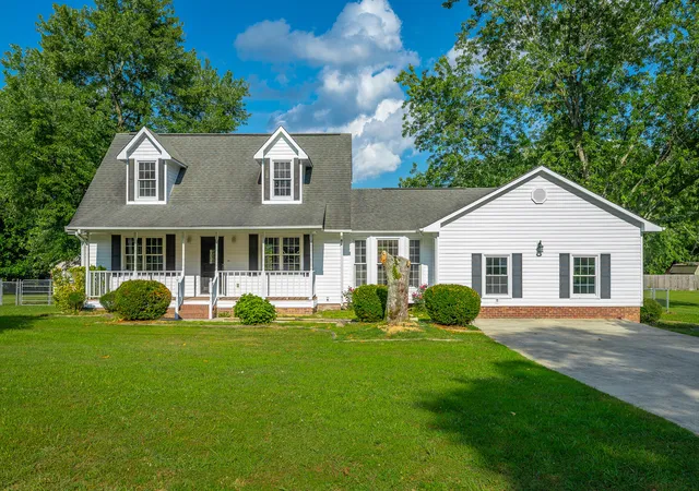 2nd image of 1108 Asher St, Jasper, TN 37347 | MLS# 1538593