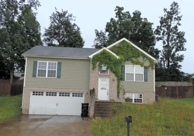 Photo 1 of Single family home for sale at 2057 Short Leaf Ln, Soddy Daisy, TN 37379 | MLS# 1538535 | Listing updated on 2026-07-11