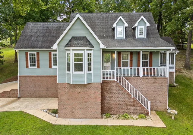 Homes for sale in Chickamauga, GA | 129 Dana Ln, Chickamauga, GA 30707 | MLS# 1538372