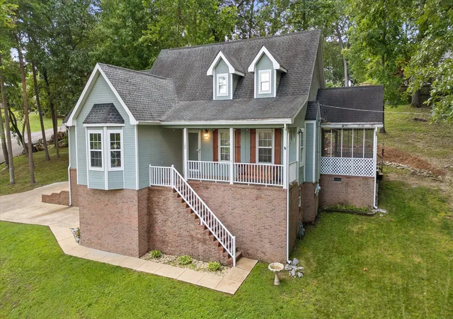 Homes for sale in Chickamauga, GA | 129 Dana Ln, Chickamauga, GA 30707 | MLS# 1538372