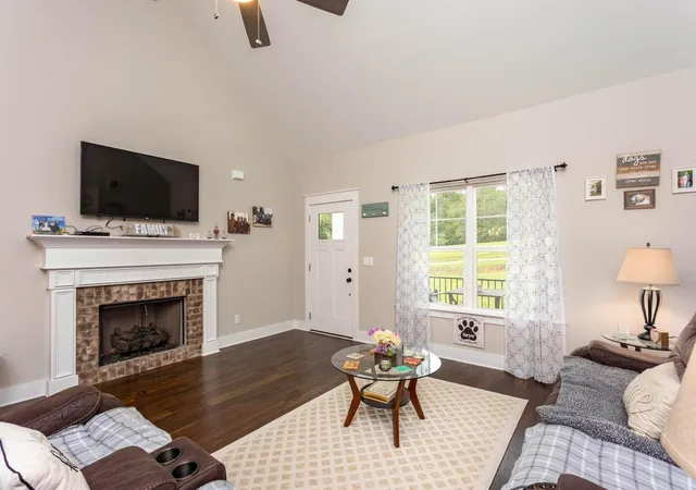 Homes for sale in Dayton, TN | 725 Riddle Rd, Dayton, TN 37321 | MLS# 1538394