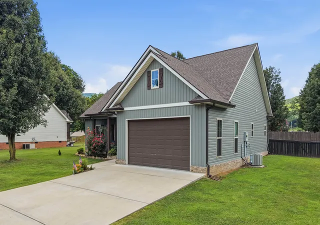 Homes for sale in Dunlap, TN | 109 Morning Glory Ln, Dunlap, TN 37327 | MLS# 1538406