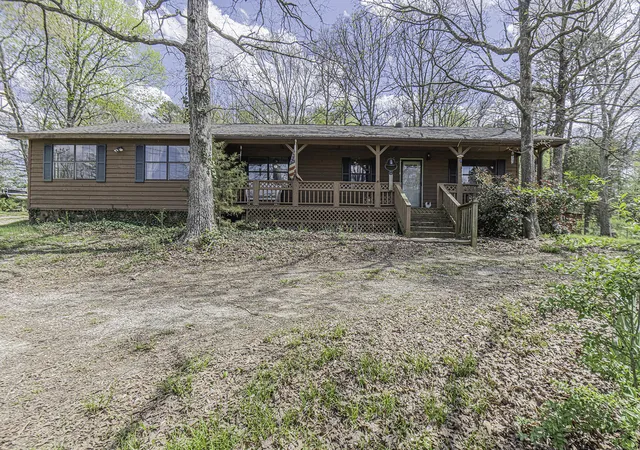 1st image of 221 Forest Hills Dr, Charleston, TN 37310 | MLS# 1538395