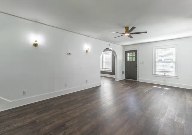 Photo 3 of Single family home for sale at 3735 Monte Vista Dr, Chattanooga, TN 37411 | MLS# 1538463 | Listing updated on 2026-09-15