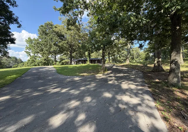 Homes for sale in Rossville, GA | 608 E Garden Farm Rd, Rossville, GA 30741 | MLS# 1538442