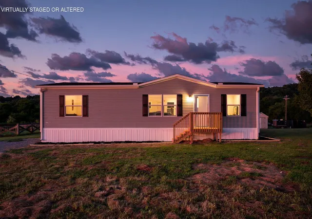1st image of 142 Meadow Vw, Pikeville, TN 37367 | MLS# 1538453