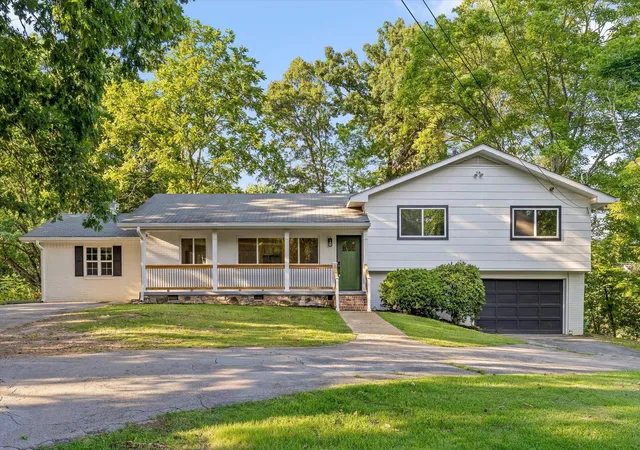 1st image of 25 Holiday Ln, Chattanooga, TN 37415 | MLS# 1538491