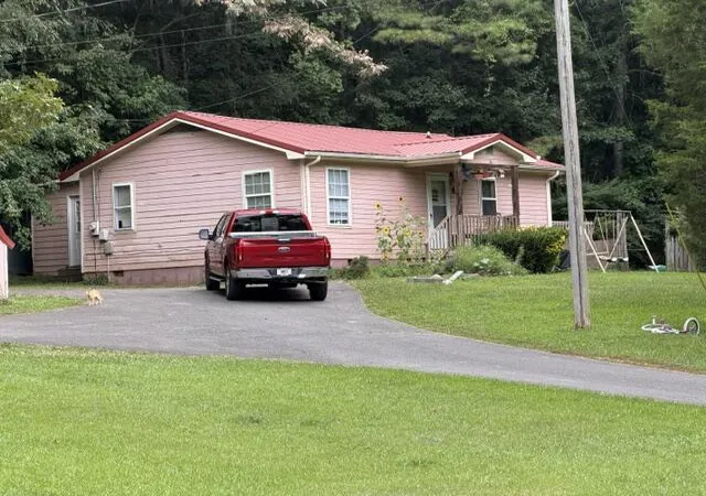 1st image of 86 Lenda Ln, Chickamauga, GA 30707 | MLS# 1538647