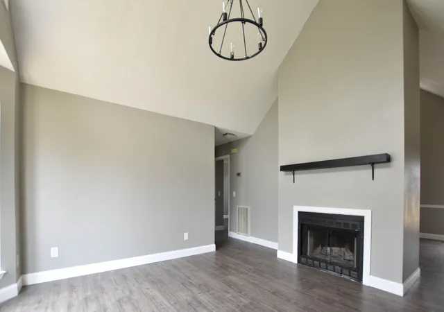 Photo 3 of Single family home for sale at 37 Vera Dr, Ringgold, GA 30736 | MLS# 1538567 | Listing updated on 2026-09-10
